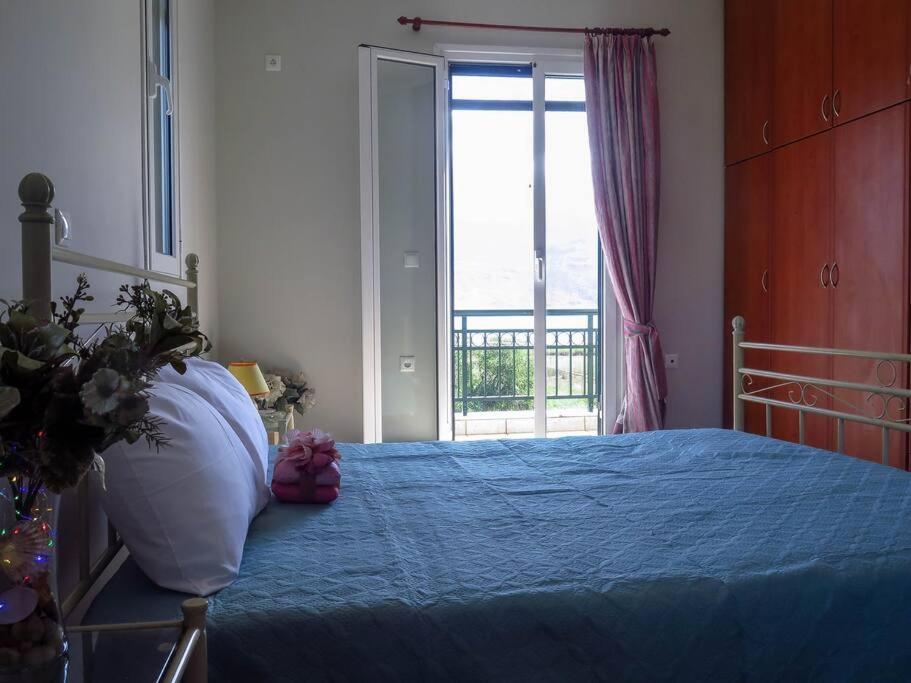 Villa Rania: Ευάερη Βίλα Με Θέα Τη Θάλασσα Lixouri Exterior photo